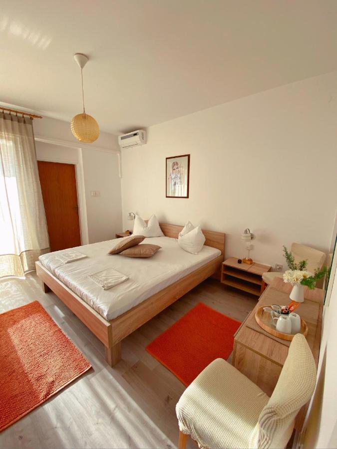 Hotel The Manzoni Family 1 à Punat Extérieur photo